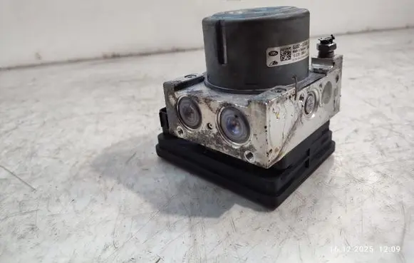 Land Rover Discovery Sport ABS Pump GJ322C405AH