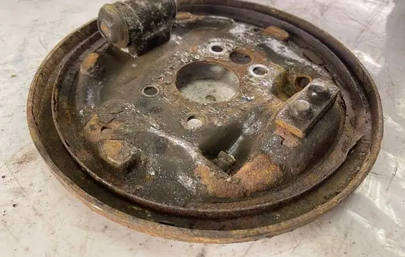 Hyundai Accent Rear brake disc plate dust cover 