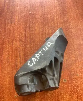 Renault Captur Gear shift cable bracket 344142205R 3300870