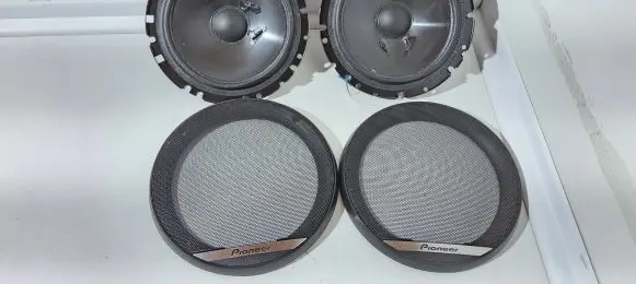 Audi A4 S4 B5 8D Front door speaker TS-G170C