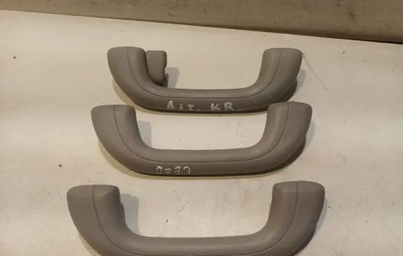 KIA Ceed A set of handles for the ceiling 