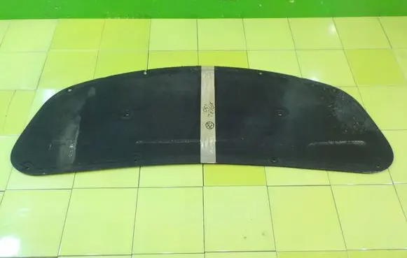 Hyundai i30 Engine bonnet/hood sound/heat insulation XP182