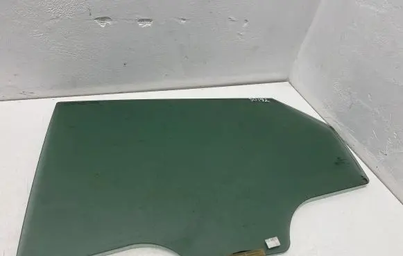 KIA Ceed Rear door window glass
