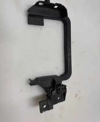 BMW 5 E34 Fog light bracket 134666