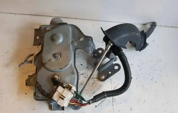 Honda Accord Tailgate hydraulic pump motor L3569410C 0100031 0807150164