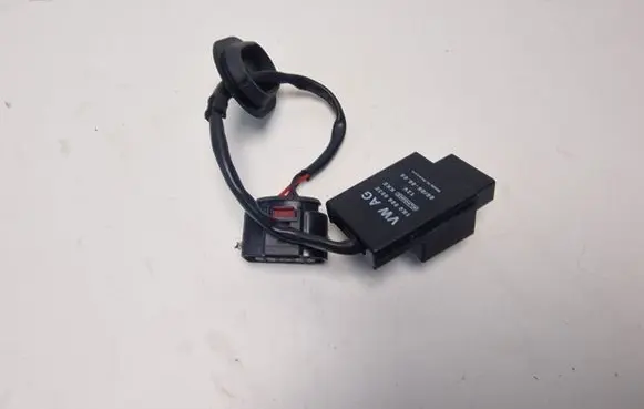 Audi A3 S3 A3 Sportback 8P Fuel injection pump control unit/module 1K0906093E