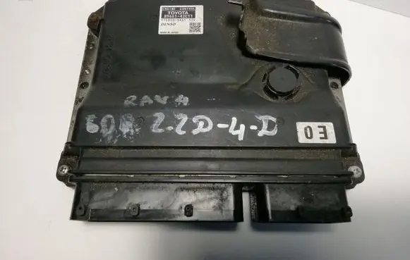 Toyota RAV 4 (XA30) Engine control unit/module 8966142C11 1758009461