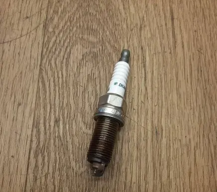 Lexus RX 450H Spark plug FK20HBR8