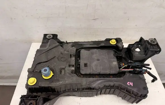 Citroen C4 II Picasso AdBlue liquid reservoir C4PICZBIORADB1 9818559280
