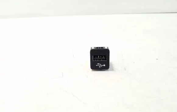 USB socket connector