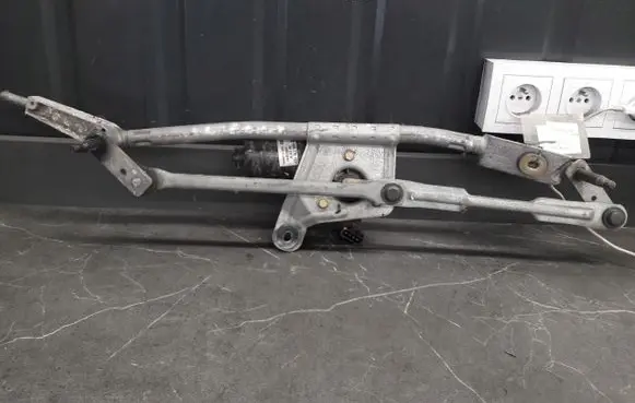 Volvo S80 Front wiper linkage 09151848