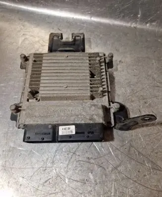 Hyundai ix35 Engine control unit/module 391462G930 5WY5888B 391162G930