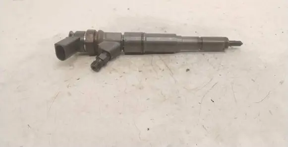Fuel injector