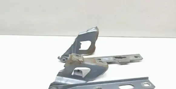 Audi A4 S4 B8 8K Engine bonnet/hood hinges 8K0823302D 8K0823301D