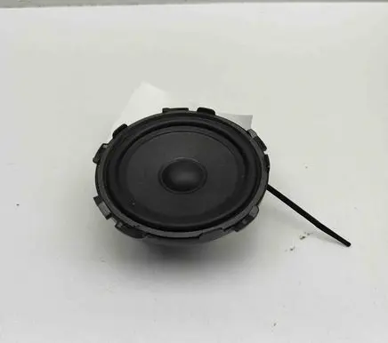 Mercedes-Benz C W205 Panel speaker A2058201002