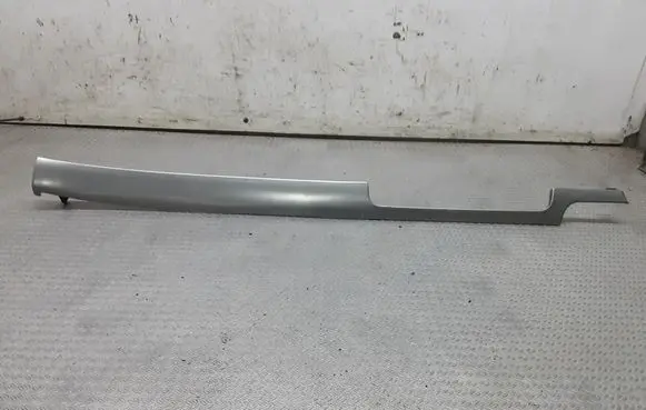 Audi A4 S4 B7 8E 8H Dashboard glove box trim 8E1853190