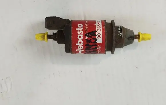 Audi A8 S8 D3 4E Webasto auxiliary heater fuel pump 9012888B