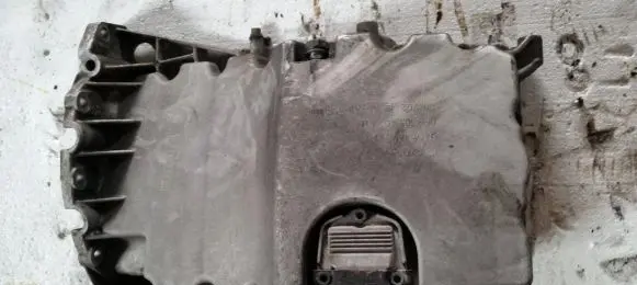 Audi A4 S4 B7 8E 8H Oil sump 06B103603