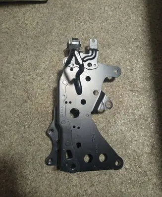 BMW X5 E53 Seat back rest lock catch 7059615