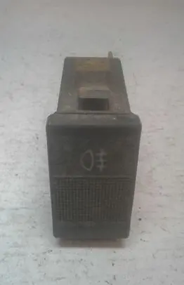 Fog light switch