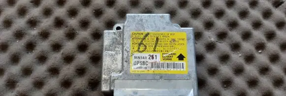 Mitsubishi Lancer Airbag control unit/module MN141261 W2T62175