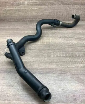 BMW X5 E53 Engine coolant pipe/hose 7787379