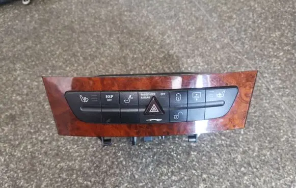 Mercedes-Benz E W211 Other switches/knobs/shifts A2116800552