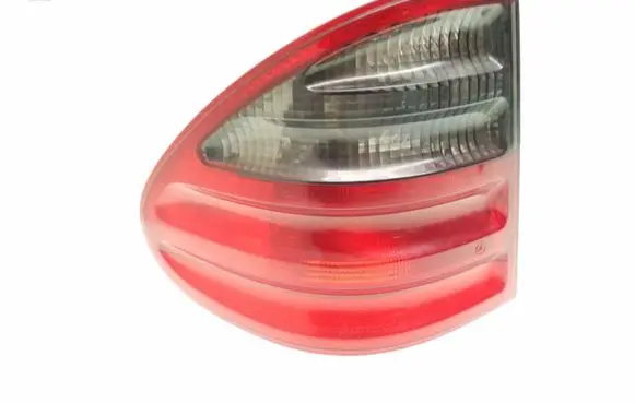Mercedes-Benz E W210 Rear/tail lights A2108206764