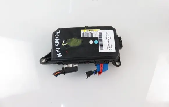 Fiat Stilo Door control unit/module 46790302