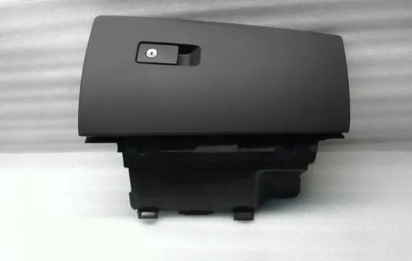 Volvo S80 Glove box 39807244