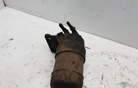 Volvo XC90 Fuel filter housing 8616848 V5H0413