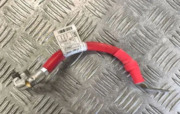 BMW 5 G30 G31 G38 Positive cable (battery) 9391187 E7R807 618540101