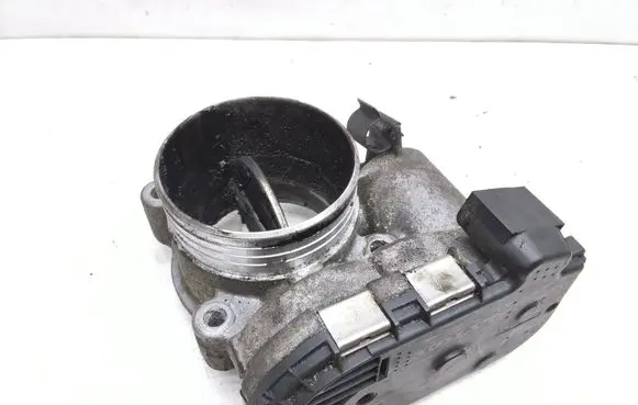 Volvo XC90 Throttle valve 8692720 0281002701