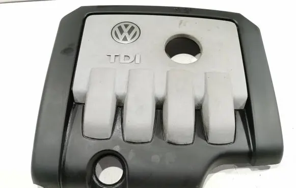 Engine cover (trim)