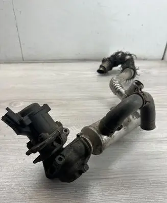 Peugeot Partner EGR valve cooler VP1U3H9P445BA 742007 79998D