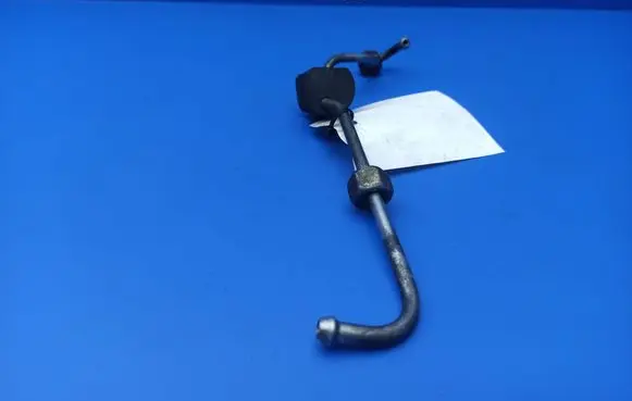 BMW 7 E65 E66 Fuel injector supply line/pipe 730D