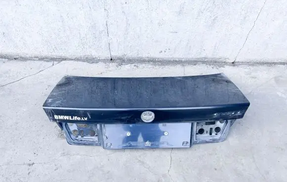 BMW 8 E31 Tailgate/trunk/boot lid 41628108219