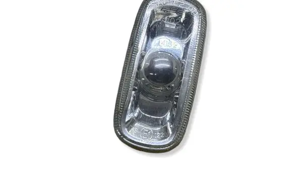 Audi A4 S4 B6 8E 8H Front fender indicator light 8E0949127