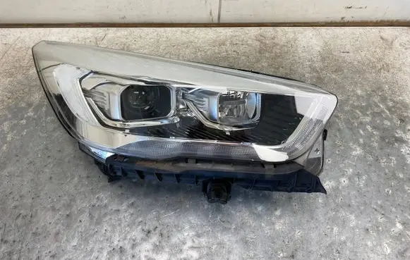 Ford Kuga II Headlight/headlamp GV4113D154AJ GV41-13D154-AJ