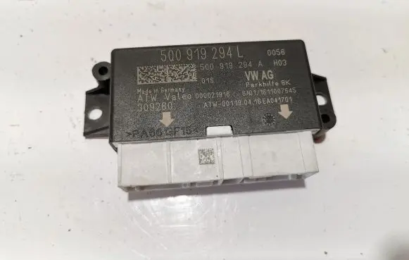 Volkswagen PASSAT B8 Parking PDC control unit/module 5Q0919294L