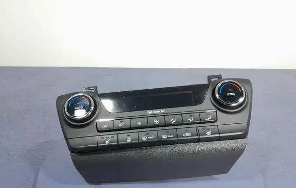 Hyundai Tucson JM Climate control unit 97250-D3XXX