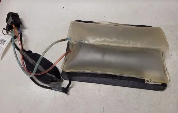 BMW X5 E53 Front passenger seat console base 809907