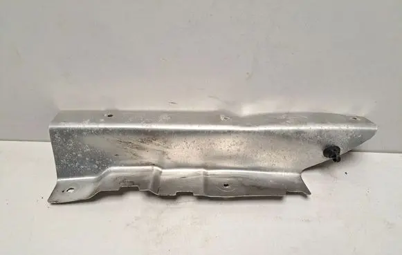 BMW X7 G07 Exhaust heat shield 7424927