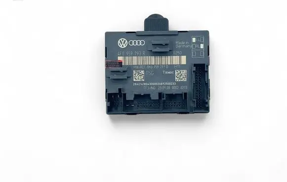 Audi Q7 4M Door control unit/module 4F0959793R 8K0959793D