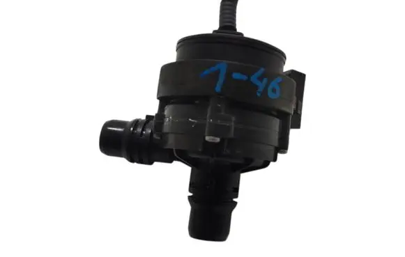 Peugeot 3008 II Electric auxiliary coolant/water pump 9823813380