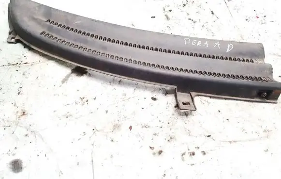 Wiper trim