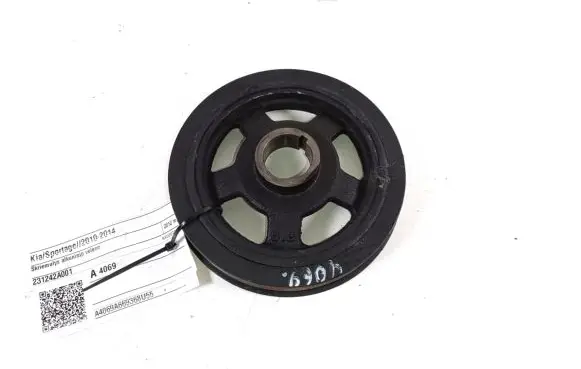 KIA Sportage Crankshaft pulley 231242A001