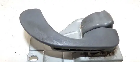 Mitsubishi Colt Front door interior handle 