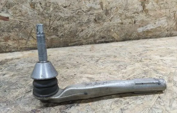 Mercedes-Benz C AMG W205 Steering tie rod end 