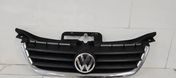 Volkswagen Touran I Front grill 1T0853651
